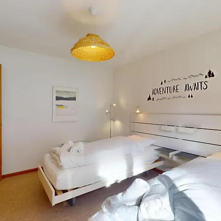 Charming 2-bedroom In The Heart Of Lejlighed