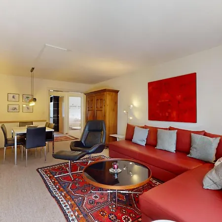 Lejlighed Charming 2-bedroom In The Heart Of *