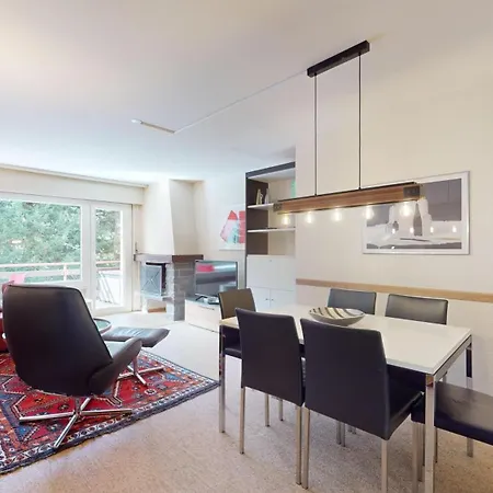 Charming 2-bedroom In The Heart Of Lejlighed